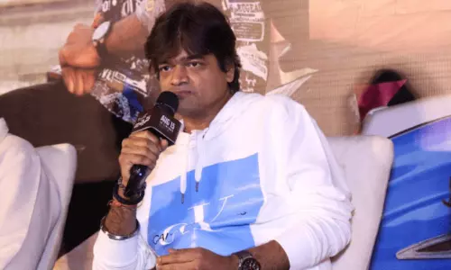 హరీష్ మందు రాయాలని చూసినా...