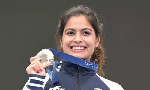 పతకాన్ని సాధించిన మనుబాకర్ శిక్షణకు కేంద్రం ఎంత ఖర్చు చేసిందంటే?