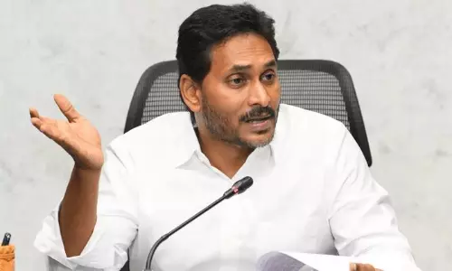 పాపం జ‌గ‌న్‌: చేసిన మంచీ చెడ‌గొట్టుకున్నారే!