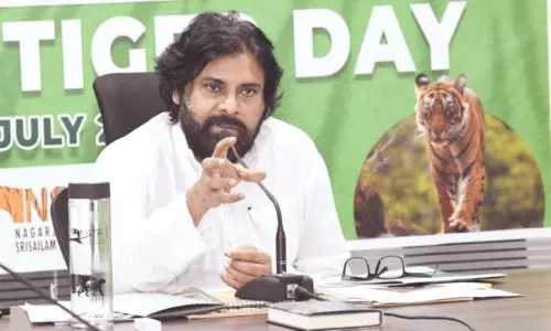 పవన్  అమ్మాయిల మిస్సింగ్  ఆరోపణలపై లోక్  సభలో క్లారిటీ!