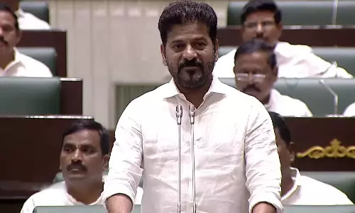 బుల్లెట్ ఫ్రూప్ జాకెట్ వేసుకొచ్చా..అదిరేలా రేవంత్ పంచ్ బుల్లెట్ ఫ్రూప్ జాకెట్ వేసుకొచ్చా..అదిరేలా రేవంత్ పంచ్