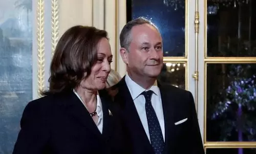 అప్పుడు హిల్లరీ భర్త.. ఇప్పుడు కమల భర్త!