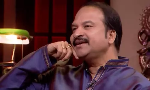 ఒక సినిమా మొత్తాన్ని పాటలా రాయడం ఆయనకే సాధ్యం ఒక సినిమా మొత్తాన్ని పాటలా రాయడం ఆయనకే సాధ్యం