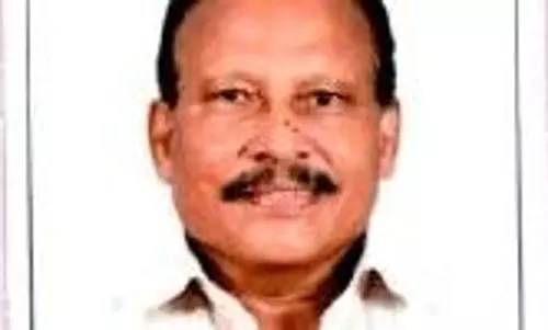 2 శాతాన్ని వేరే మార్గాల్లో తీయొచ్చు: ఏపీ ఫిలింఛాంబ‌ర్ సెక్ర‌ట‌రీ మోహ‌న్ గౌడ్