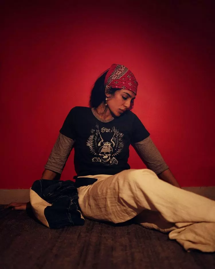 Sobhitha Dhulipala’s Glamorous Look Will Captivate You Sobhitha Dhulipala’s Glamorous Look Will Captivate You