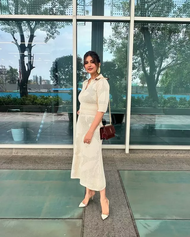 Sonali Bendre Looks Charming