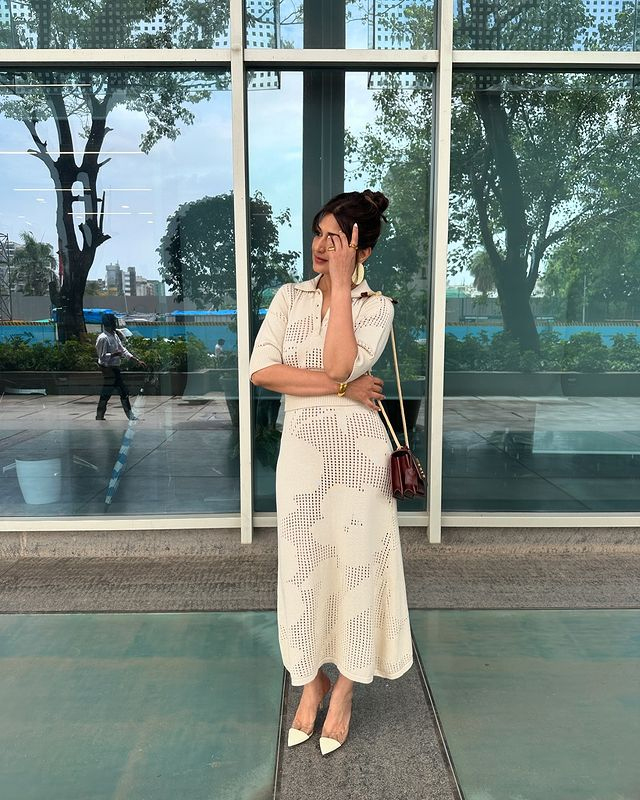 Sonali Bendre Looks Charming