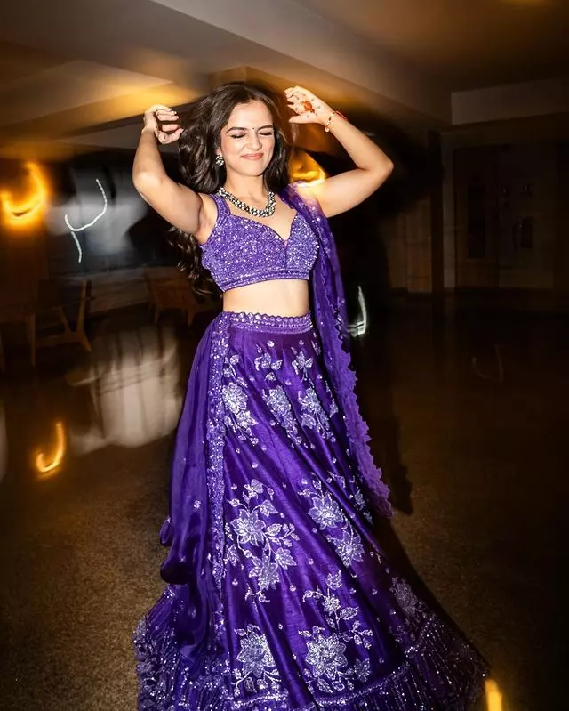 Ahsaas Looks Ultra Glamorous