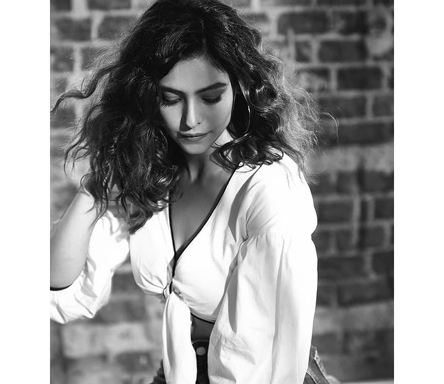 Aamna Sharif’s Fashion Choices Are Always on Point