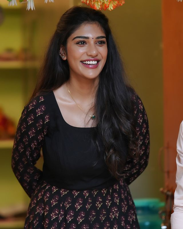 Supritha Naidu’s Stylish Dress Is a Must-See Supritha Naidu’s Stylish Dress Is a Must-See