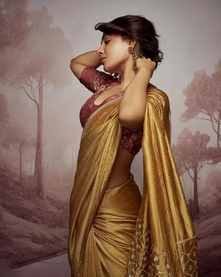 Samantha Ruth Prabhu’s Look Will Make You Fall in Love with Fashion Samantha Ruth Prabhu’s Look Will Make You Fall in Love with Fashion