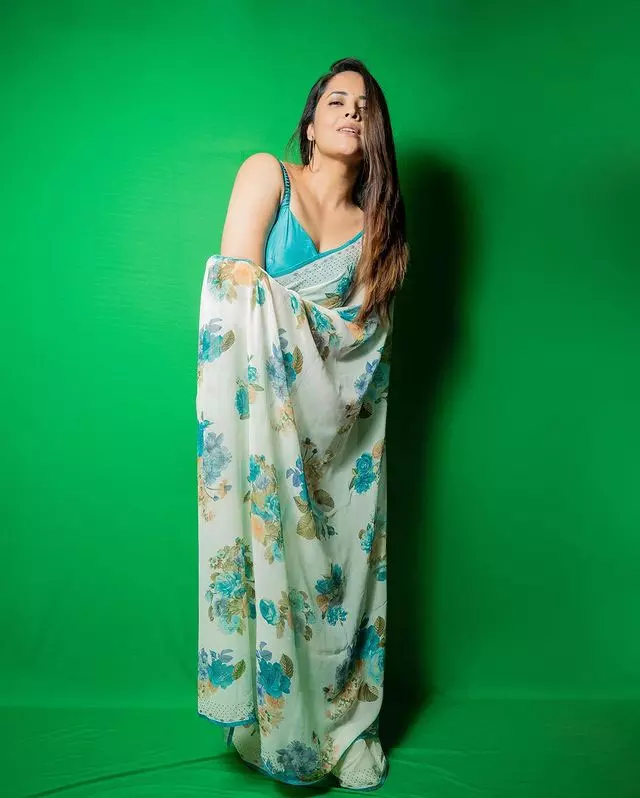 Anasuya Bharadwai Stuns in This Chic Ensemble