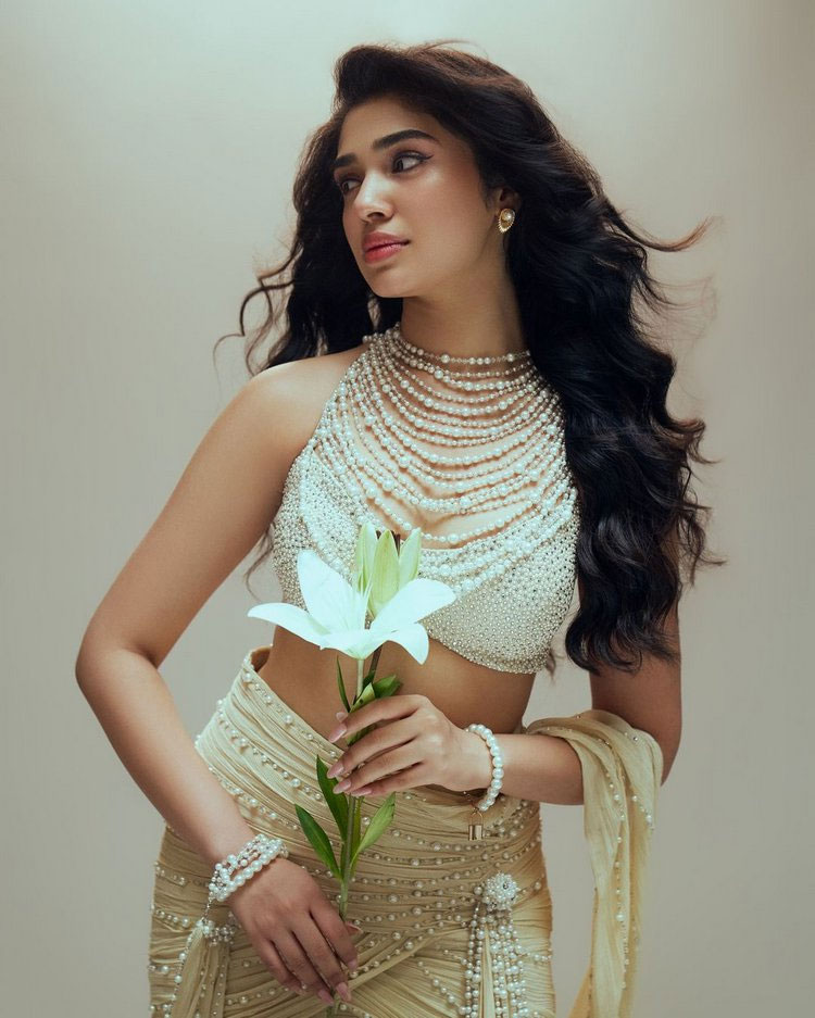 Krithi Shettys Fashion Choices Are Always Flawless Krithi Shettys Fashion Choices Are Always Flawless