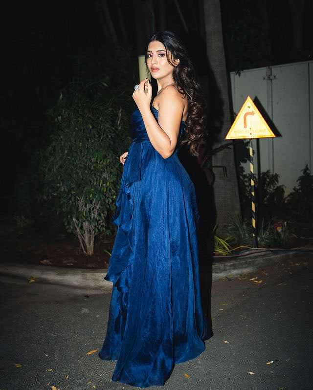 Rashi Singhs Dress Sets Fashion Goals Rashi Singhs Dress Sets Fashion Goals