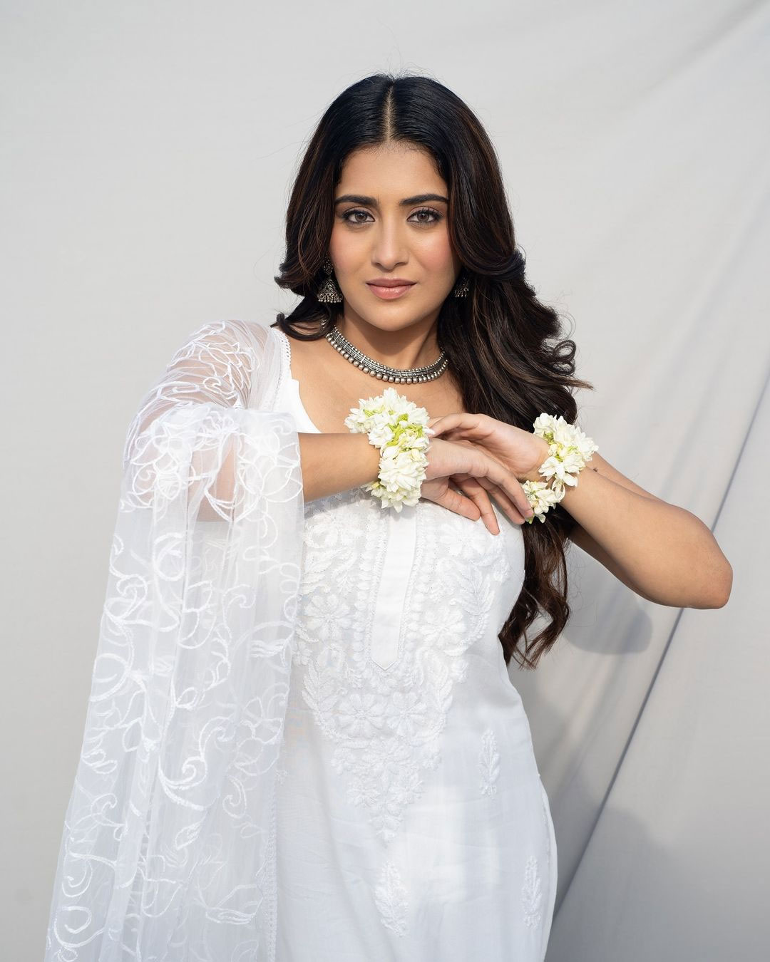 Rashi Singhs Dress Sets Fashion Goals Rashi Singhs Dress Sets Fashion Goals