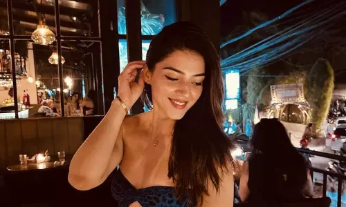 పిక్‌ టాక్ : ఈ అందాల్లో మీ ఫేవరెట్‌ ఏది..?