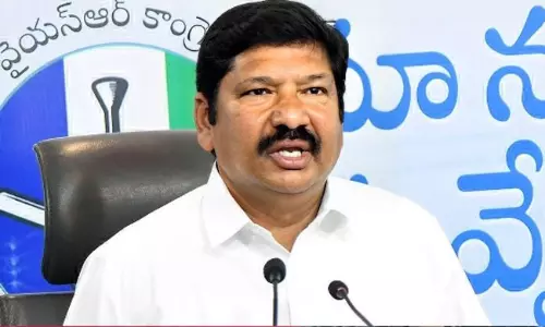 మాజీ మంత్రి జోగి రమేష్  కు బిగ్  షాక్!