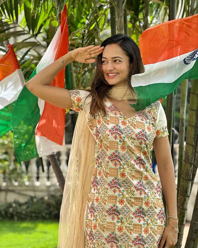 Celebrities At Independence Day Celebrations! Celebrities At