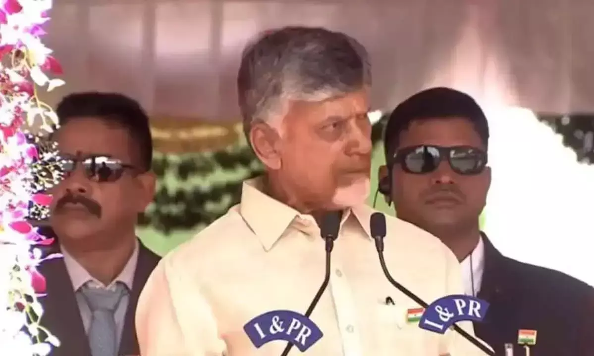 ఎవ‌రు పెత్తందార్లో తేల్చేసిన‌ చంద్ర‌బాబు!