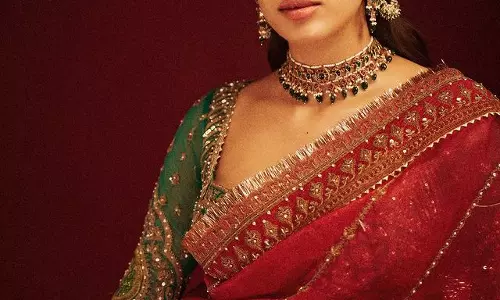 Jahnvi Kapoor Looks Absolutely Ravishing