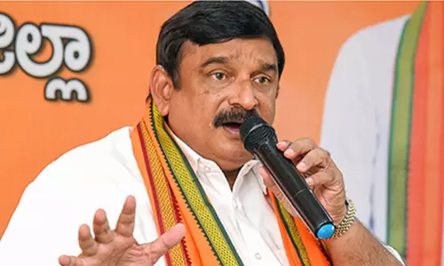 బీజేపీలో వైసీపీ విలీనం...బీజేపీ ఎమ్మెల్యే సంచలన వ్యాఖ్యలు !