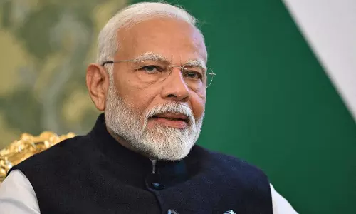 మోడీ ఇండియా ప్రైమ్ మినిస్టర్ కాదా...ఎందుకు విదేశాలకు ఎక్కువగా  వెళ్తారు ?