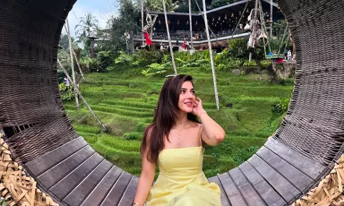 Mehreen Pirzada Sits Like a Bird in Bird’s Nest