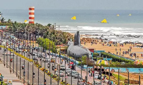 విశాఖ భూ భాగోతం పైన కూటమి సీరియస్ యాక్షన్