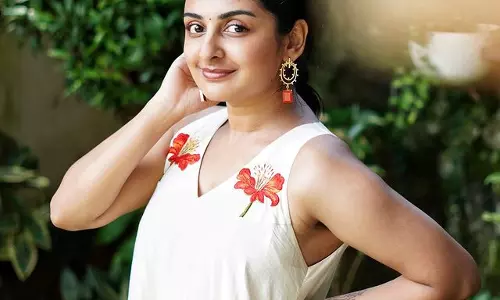 Esther Anils Sparkle of Beauty