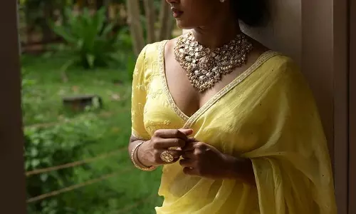 Brigida Looks Like A Sunflower in Yellow