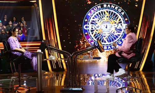 బ్రెయిన్ లో గడ్డ పెట్టుకొని బిగ్ బాస్ లో రూ.కోటి గెలుచుకుంది బ్రెయిన్ లో గడ్డ పెట్టుకొని బిగ్ బాస్ లో రూ.కోటి గెలుచుకుంది