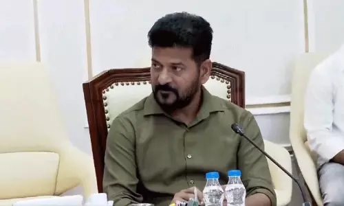 సర్కార్ అంటే కూల్చివేతలు.. ఢిల్లీ టూర్లేనా రేవంత్?