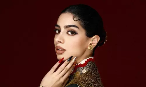 క‌పూర్ బ్యూటీ నుదిట‌న న‌ట భూష‌ణ్ రింగ్!