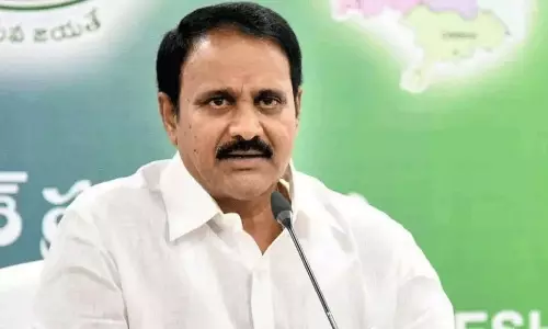 వైసీపీకి అత్యంత విశ్వసనీయుడు కూడా గుడ్‌ బై!