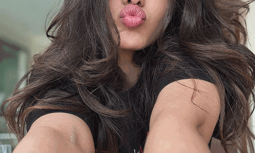 Ketika Sharma�s Dress Is an Absolute Showstopper