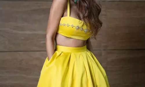 Pic Talk: Malaikas Stunning Yellow Treat