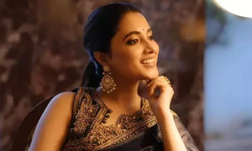 చెన్నై భామ లక్ బాగుందే..! చెన్నై భామ లక్ బాగుందే..!