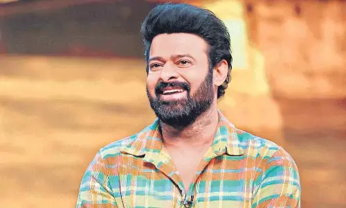 ప్రభాస్.. ఒకేసారి మూడు