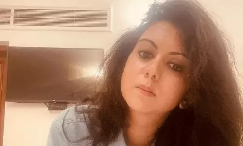 రణం హీరోయిన్ గుర్తుందా.. గ్లామర్ డోస్ ఇంకా తగ్గలేదు