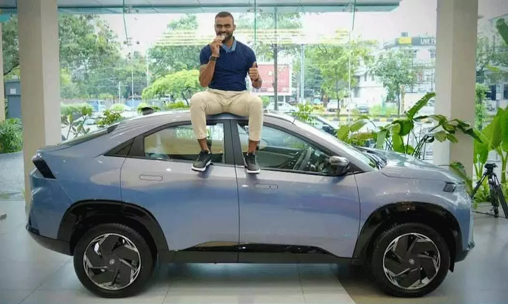Olympic Hero Srijesh Receives Stunning CURVV Electric Car!