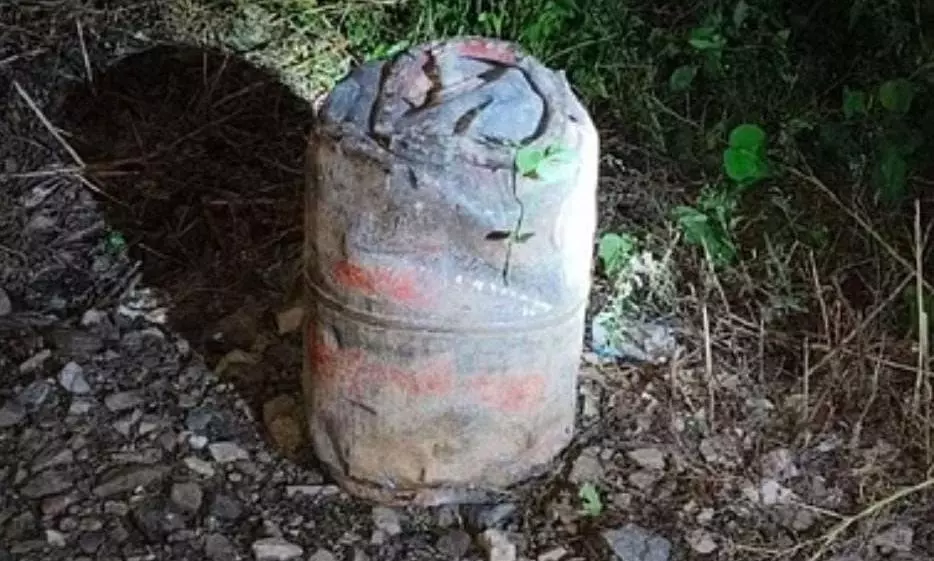 Major Disaster Averted: Train Hits LPG Cylinder Near Kanpur!