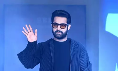 ఆ రెంటికీ ఎన్టీఆర్‌ క్లారిటీ ఇవ్వాలి..!