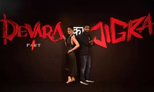 రేర్ క్లిక్‌: ఒకే వేదిక‌పై టాలీవుడ్ స్టార్ (X) బాలీవుడ్ స్టార్