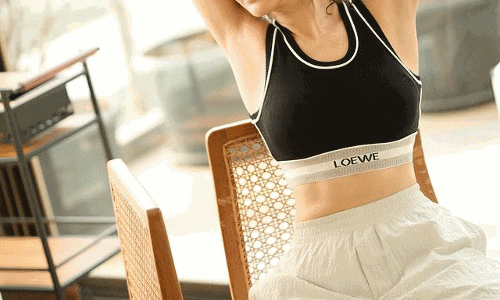 Karishma Tannas Beautiful Photo Moments