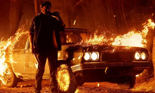 బాలయ్య కూడా పోటీలో దిగేలా ఉన్నాడు