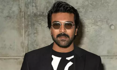 డార్లింగ్ కి చ‌ర‌ణ్ ఇంకా గుడ్ ల‌క్ చెప్ప‌లేదే!