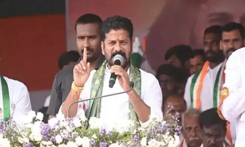 తెలంగాణాలో మళ్లీ గెలిచేది కాంగ్రెసే... ఇది సర్వే కాదు !