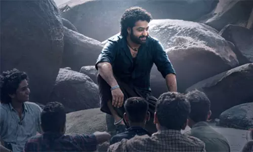 దేవర.. తెలుగు రాష్ట్రాల్లో ఆఫ్ సెంచరీ కొడుతుందా?