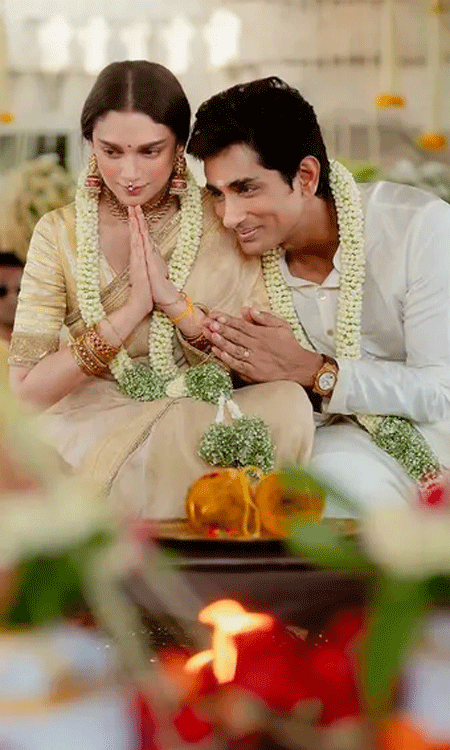 Aditi Rao Hydari and Siddharth Secretly Tie the Knot. See Pics
