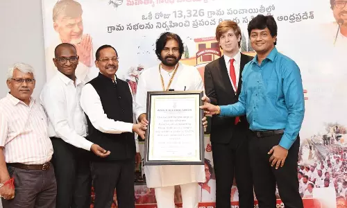 విమర్శించిన నోళ్ళే పవన్ ని మెచ్చుకుంటున్నాయి